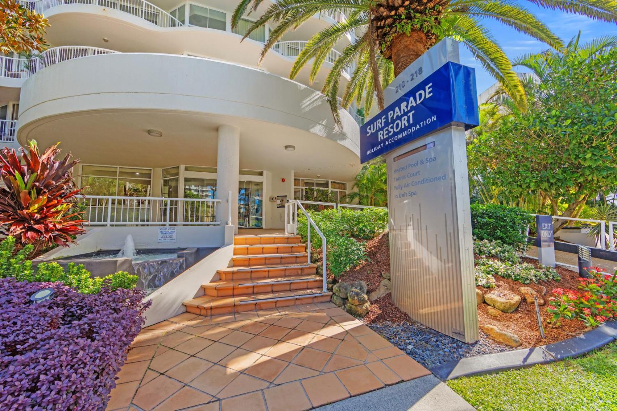 Surf Parade Resort Gold Coast Buitenkant foto
